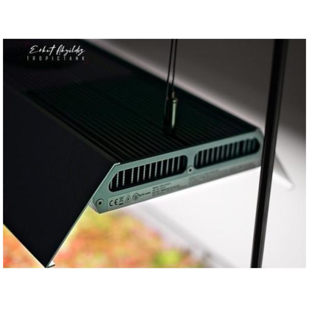 Chihiros RGB Vivid 2 Mirrored Shades - Image 3